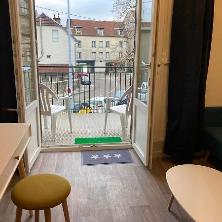 Le Voyageur Apartment Безансон Екстериор снимка