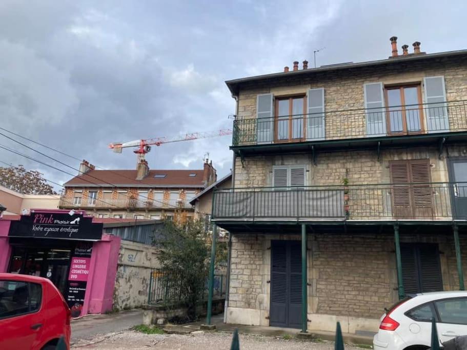 Le Voyageur Apartment Безансон Екстериор снимка