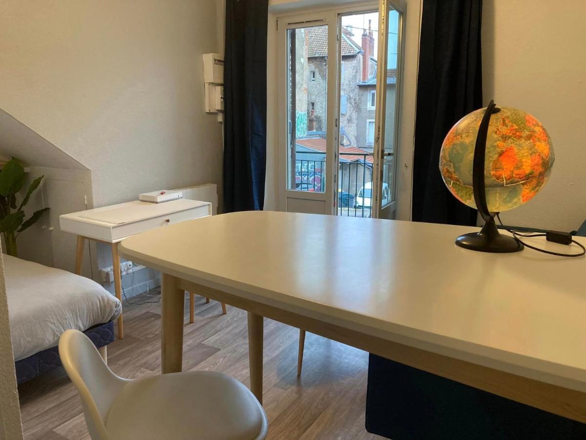 Le Voyageur Apartment Безансон Екстериор снимка