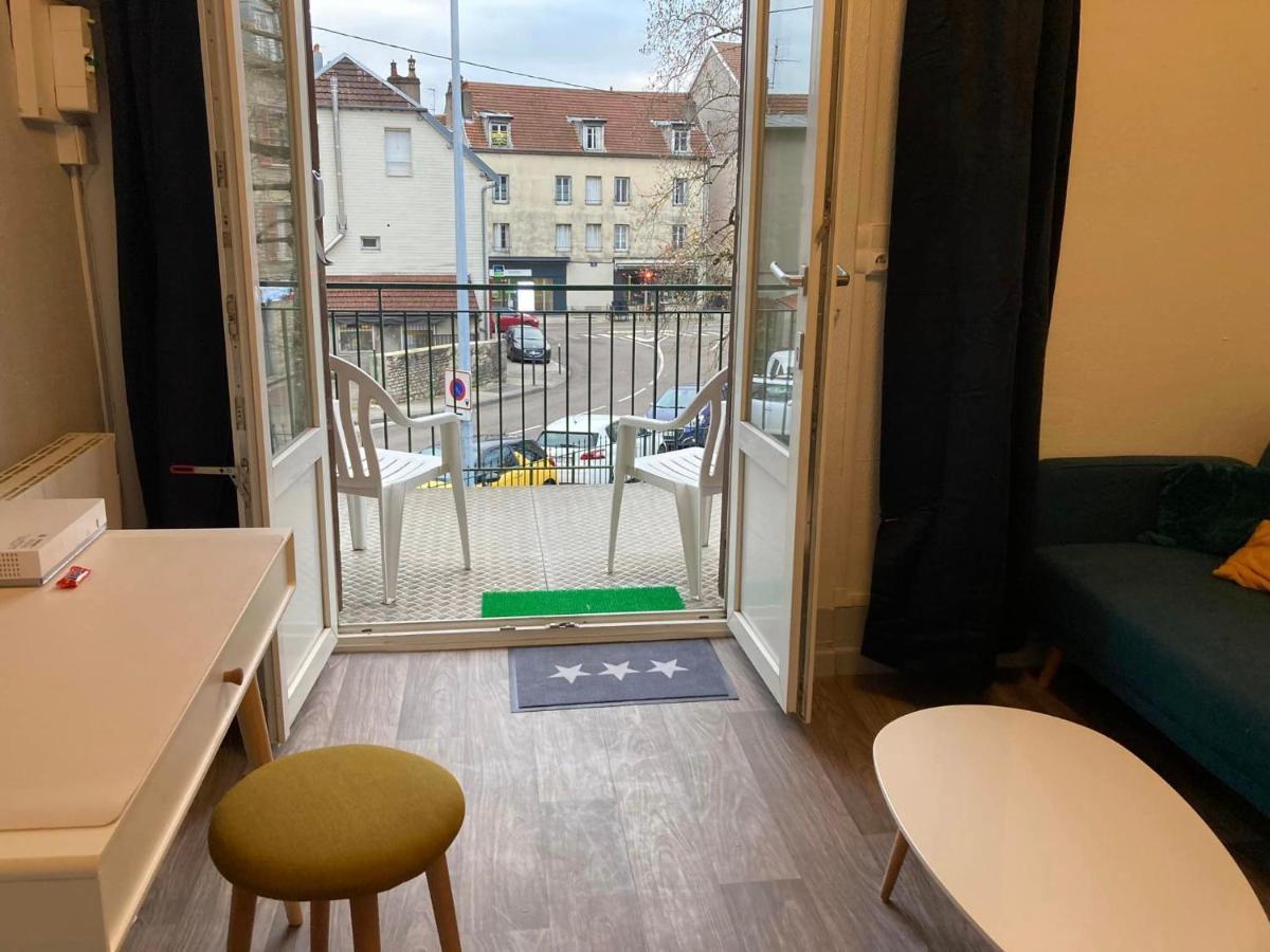 Le Voyageur Apartment Безансон Екстериор снимка