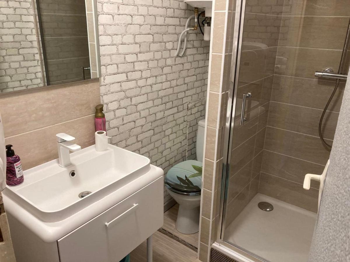 Le Voyageur Apartment Безансон Екстериор снимка
